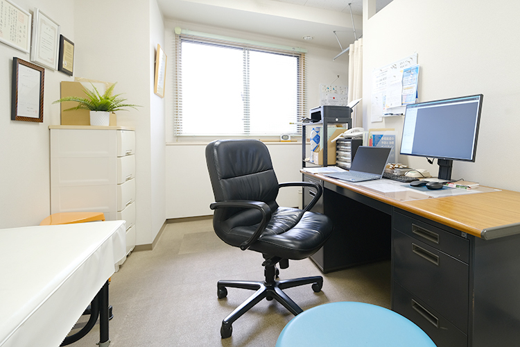 浜橋整形外科医院 横浜市旭区 患者の声に耳を傾け、最適な治療法の提案をめざす