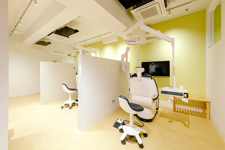 もりもり歯科 調布市 患者とのコミュニケーションを大切に日々の診療にあたる