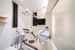 ドルミーレデンタルオフィス表参道 港区 プライバシーに配慮した清潔感のある個室も完備