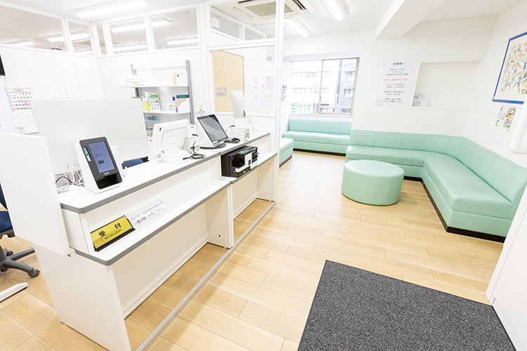 近間整形外科クリニック 福岡市博多区 スタッフによる丁寧な対応もクリニックの魅力
