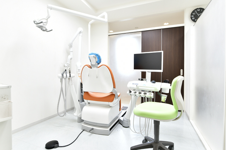 いとう歯科医院 武蔵村山市 丁寧な説明を心がけ、信頼関係を大切にして治療を施す