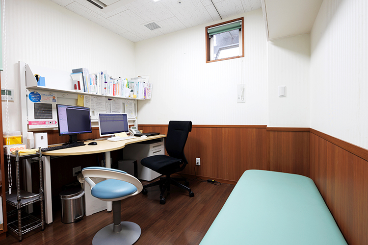 にじいろクリニック 神戸市東灘区 外来診療はもちろん、訪問診療にも注力をしている同院