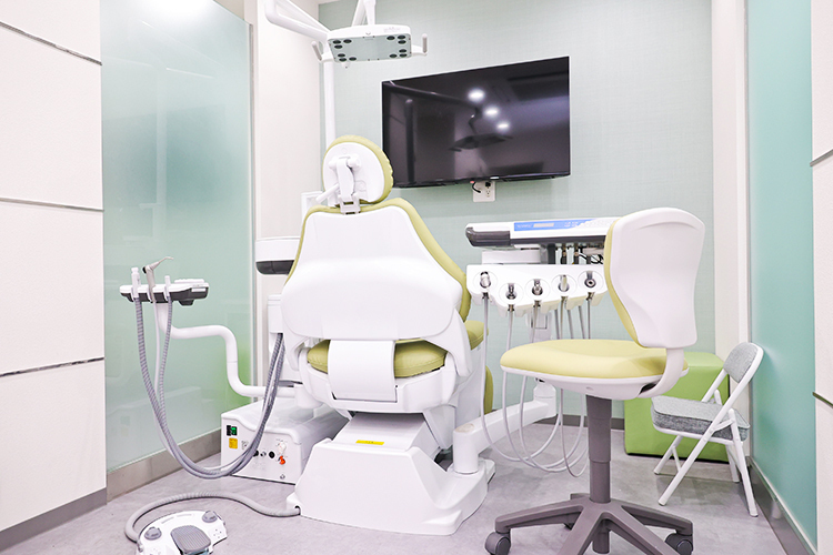 まつのき歯科古河駅前クリニック 古河市 各領域を専門とする歯科医師が在籍している