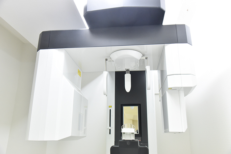 村田歯科クリニック 世田谷区 先進の歯科用CTを導入。骨格を把握し治療を進める