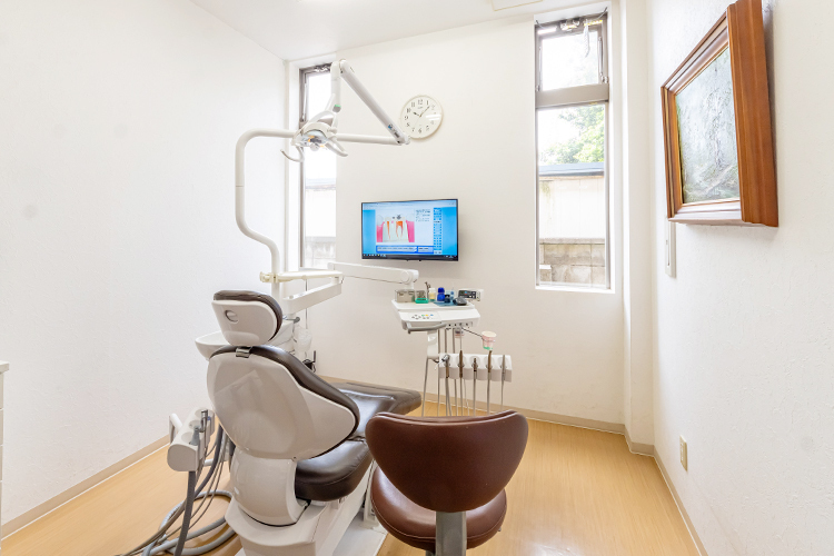 みさきエキ歯科 船橋市 治療を通して患者の笑顔と健康を守る