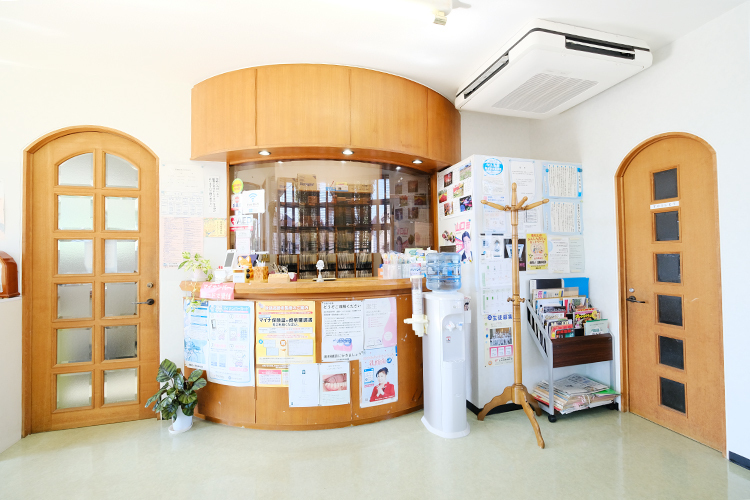 盛島歯科医院 東松山市 予約は電話または対面に受付。定期検診の案内は郵送で通知