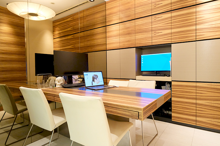 アトラスタワーデンタルオフィス 目黒区 カウンセリングルームで無料相談も行う