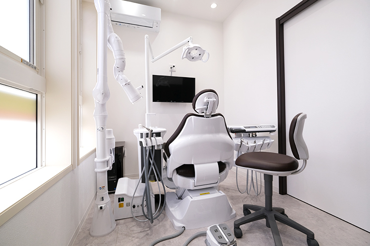 上石神井ビレッジ歯科 練馬区 「怖くない歯医者さん」をめざし、丁寧な説明を心がける