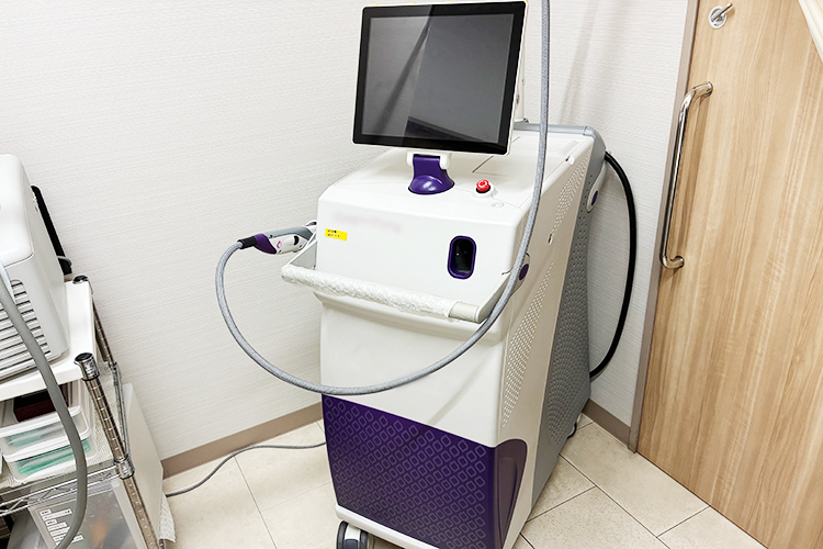 ふじもと皮フ科クリニック 船橋市 美容に関する施術を行うレーザー機器