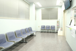宇藤内科医院 川崎市中原区 清潔で広々とした待合室