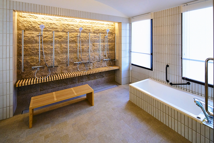 医療法人 原内科循環器科クリニック 北九州市八幡東区 2023年に新装したデイケアは入浴も可能