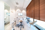 E.Dental&Ortho 日野市 ユニットは個室になっておりプライバシーにも配慮