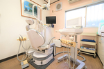 林歯科医院 町田市 ユニットは5台。個室もある