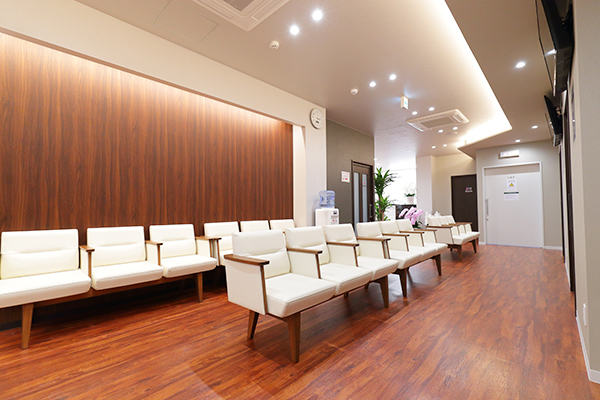 もりもと整形外科 尼崎市 症状の「見える化」でわかりやすい説明を心がけている