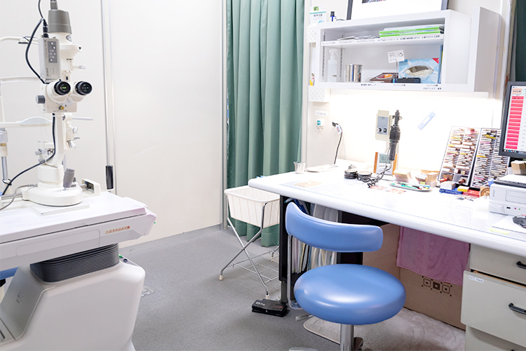 梶川眼科医院 神戸市須磨区 「親切、丁寧、笑顔」をモットーに、心のこもった眼科診療を行う