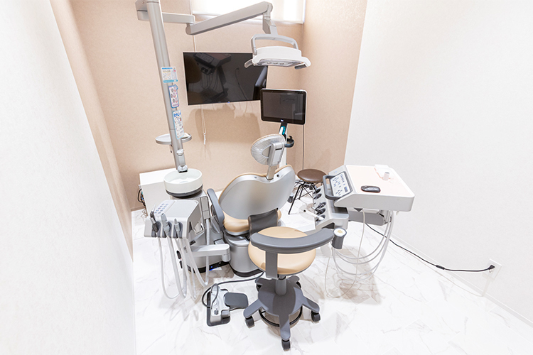 天神AN矯正歯科 福岡市中央区 矯正に特化しているが、虫歯治療も対応可能