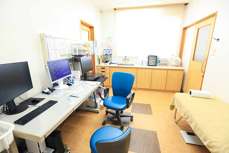 いしだ内科ファミリークリニック 額田郡幸田町 血液内科の専門性を生かし、幅広い悩みに対応する