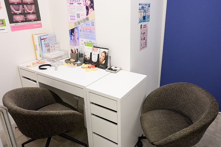 ザ・ホワイトデンタルクリニック 船橋院 船橋市 カウンセリングはじっくりと時間をかけて患者のニーズを聞き出す