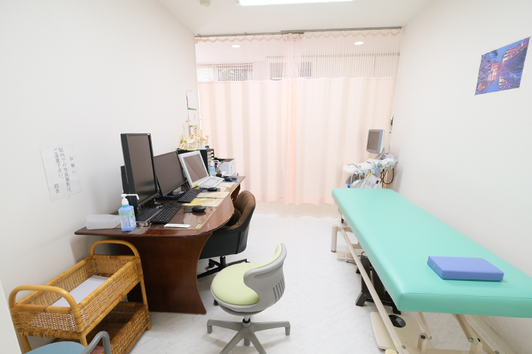 うすい整形外科 多治見市 豊富な知識と経験を生かし、適切な診断と治療の提供を心がける