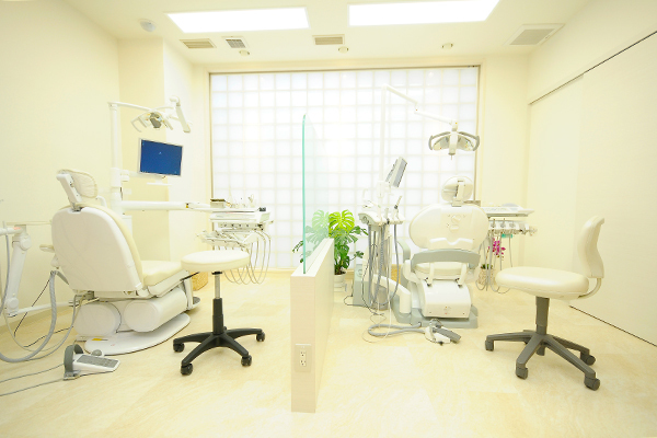 松本歯科医院 世田谷区 清潔感のある気持ちの良い診察室