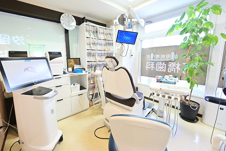 汐留高橋歯科医院 港区 患者との対話を大切に、納得感のある診療を心がけている