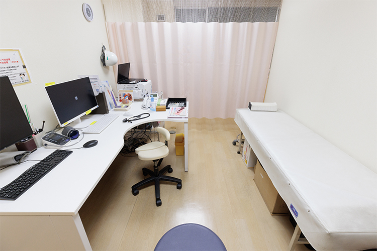 西クリニック 台東区 患者に寄り添った丁寧な診療を心がけている