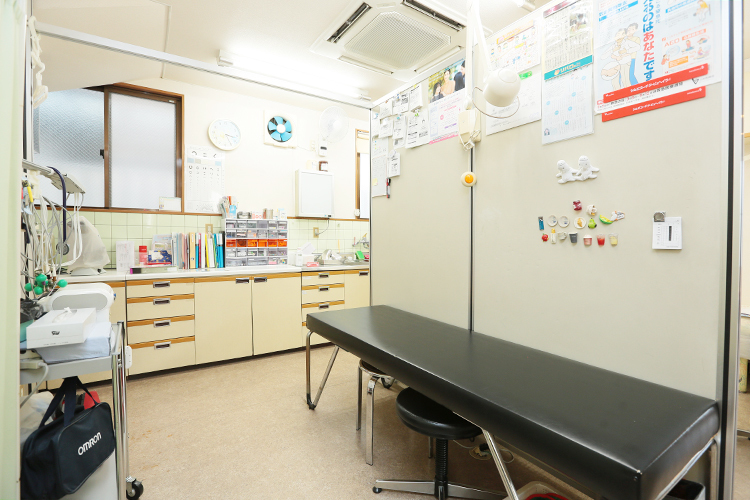 杉原小児科内科医院 尼崎市 アットホームな雰囲気で子どもが緊張しないよう工夫されている