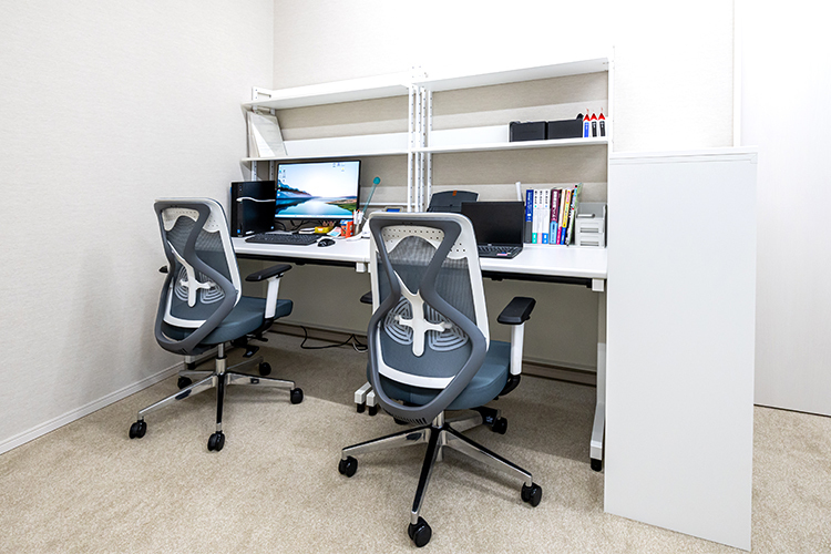 しのだクリニック 名古屋市千種区 院内に往診スタッフ用のスペースがある