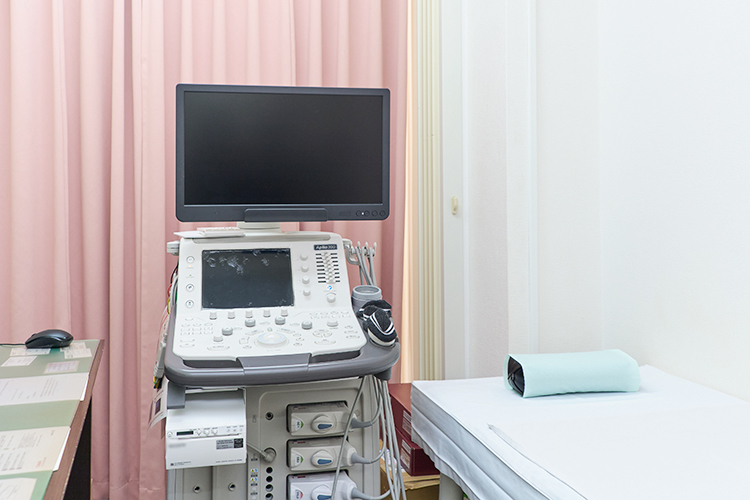 小田原銀座クリニック 小田原市 必要に応じて、超音波検査なども用いて診療を行う