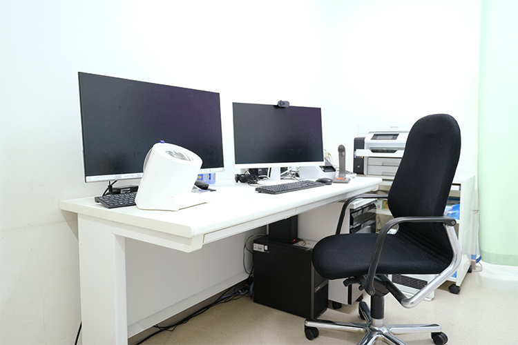 西小山駅前うさみ内視鏡・消化器内科クリニック 品川区 わかりやすい説明を心がける