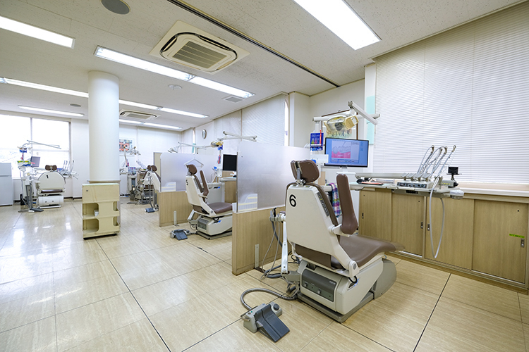 大塚歯科医院 町田市 患者に寄り添い、丁寧な説明を心がける