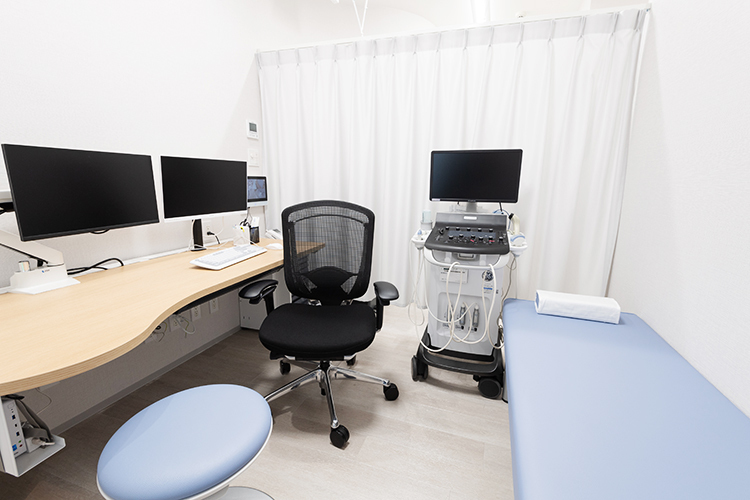 おかむらクリニック　内科・消化器 神戸市西区 複数の医師がそれぞれの専門性を生かし、協力しながら診療を行う