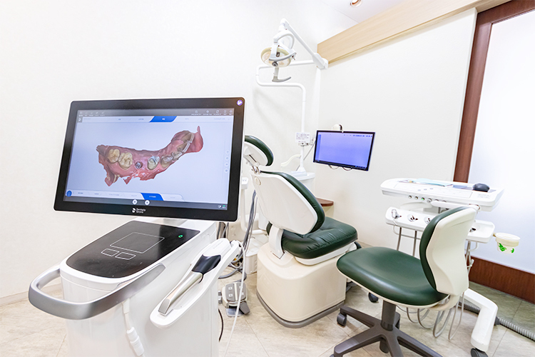 友生歯科医院 横浜市磯子区 口腔内スキャナーを用いることで精密な型採りが可能に
