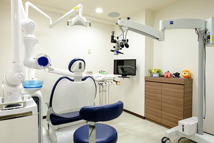 勝木デンタルクリニック 墨田区 2014年開業の清潔感あふれるクリニック