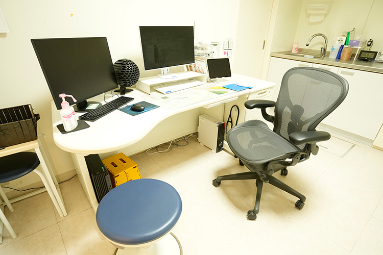 葉梨循環器内科クリニック 海老名市 誠実に、じっくりと話を聞きながら患者の体と向き合う