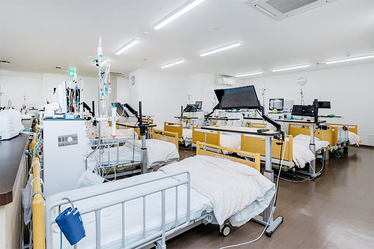 えいかん透析クリニック 東大阪市 時間制限のかかる治療を行うため、できる限り個別送迎を実施