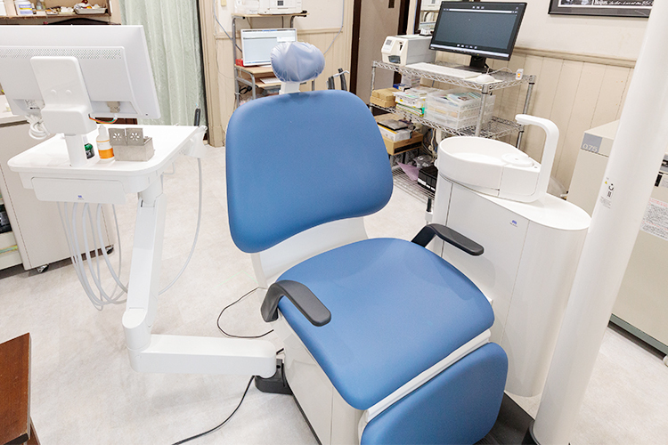 西田歯科医院 神戸市中央区 充実した設備を備える診療室