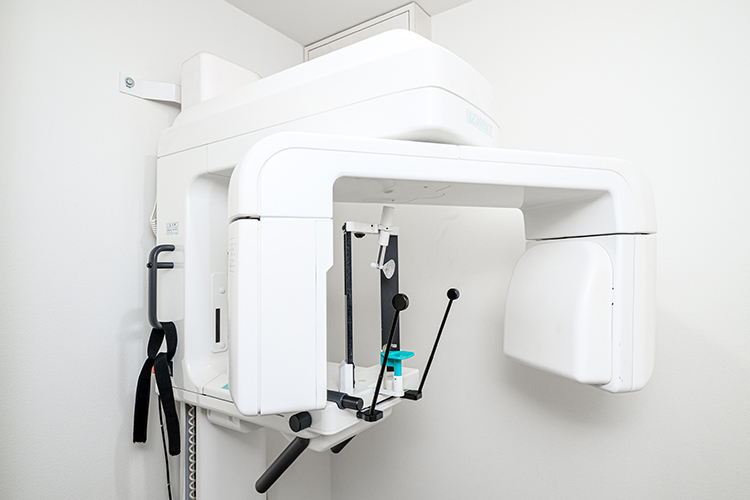 氷川デンタルクリニック 草加市 歯科用のCTも導入し、患者に精度の高い診療提供を心がける