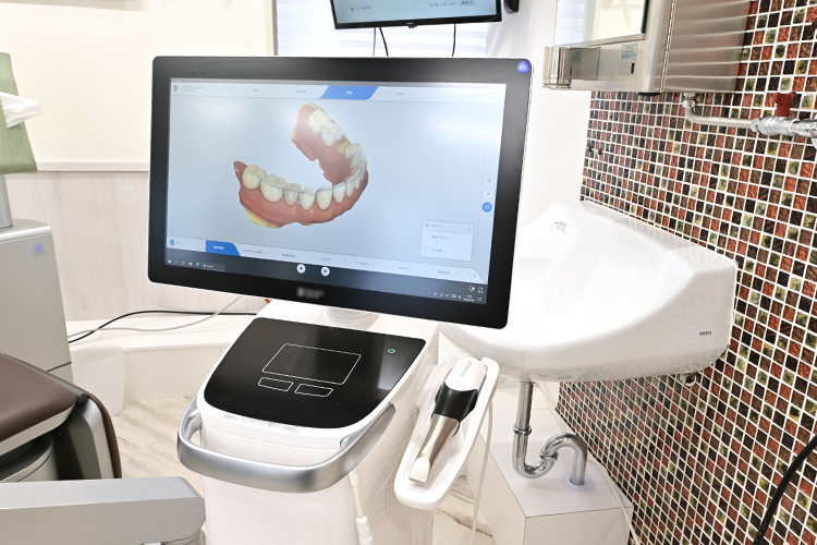 神田駅そば総合歯科 千代田区 精密な診断を行うため、先進の検査機器を導入している