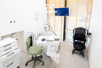 下北沢駅前歯科クリニック 世田谷区 ベビーカーのまま入れる広々とした診察室
