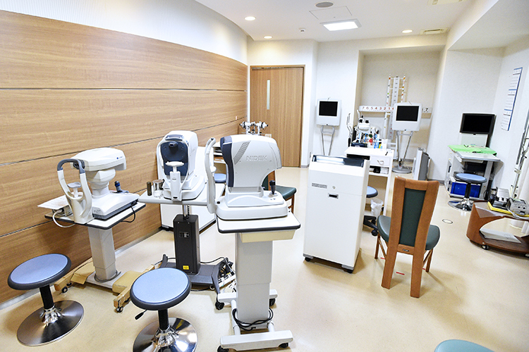 保倉眼科 吹田市 スタッフが優しく声をかけてくれる