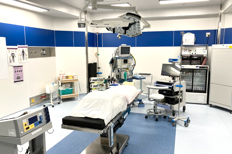 松岡整形外科・内科リハビリテーション 岐阜市 院内では手術も手がける