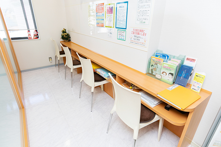 すぎもと歯科 江南市 メンテナンス・予防の専用待合室も設置