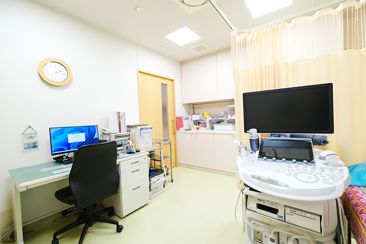島田医院 さいたま市中央区 思春期から妊娠・出産、更年期まで、女性の健康を支える診察室