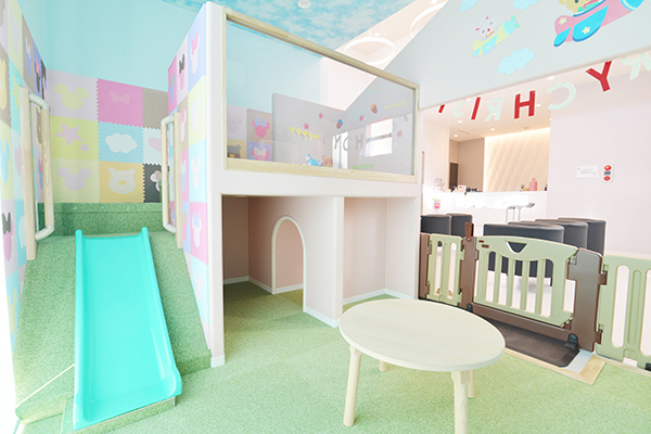 中矢歯科 名古屋市守山区 子どもたちが元気に遊べる2階建てのキッズスペース