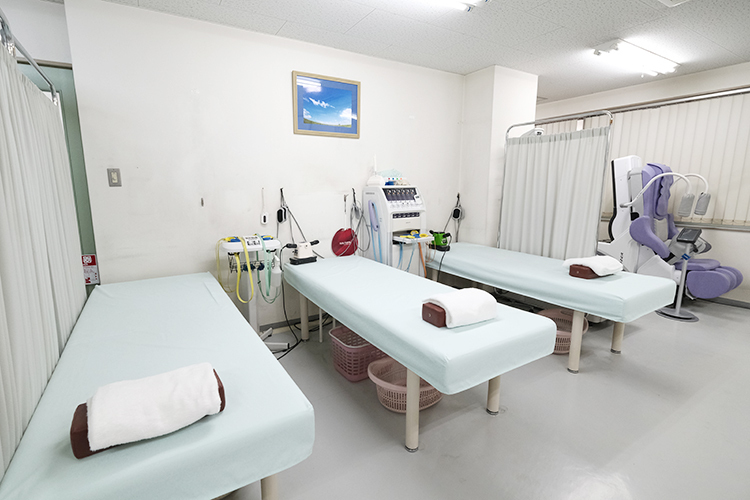 さいとう整形外科 大阪市大正区 腰痛や膝痛、骨折などの一般整形外科にも幅広く対応