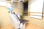 若林歯科 芦屋市 診察室は個室も用意されており、プライベートにも配慮