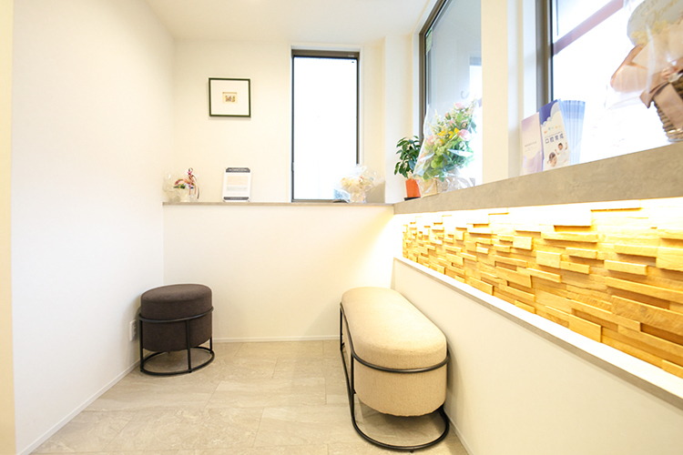 SEED DENTAL CLINIC 大阪市住吉区 アロマの香りが漂い、リラックスした状態で診療に臨める