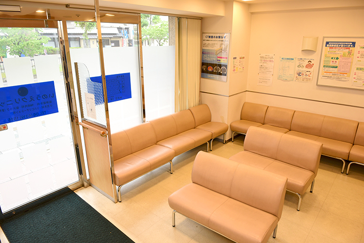 いのうえクリニック 吹田市 院内はバリアフリーとなっている