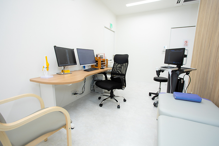 高槻整形外科・再生医療クリニック 高槻市 一人ひとりが望むゴールを基に、今後の治療計画を立てている